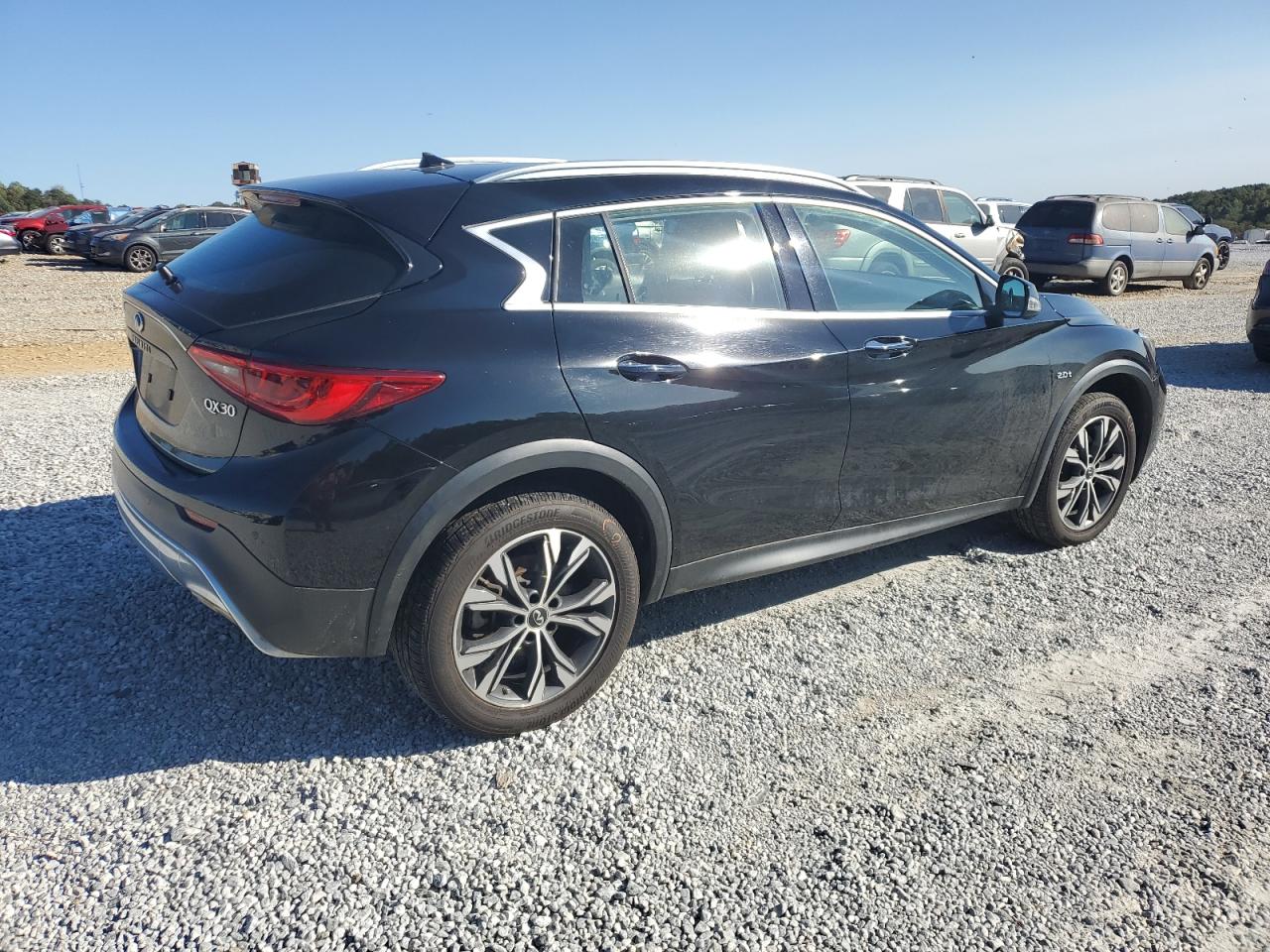 2019 Infiniti QX30 - Image 3