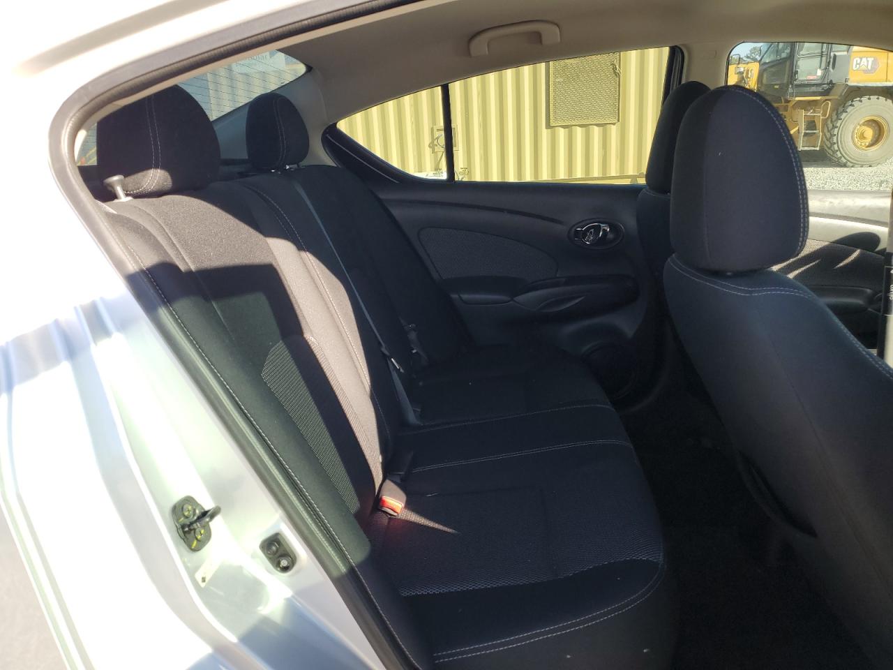 2015 Nissan Versa - Image 10