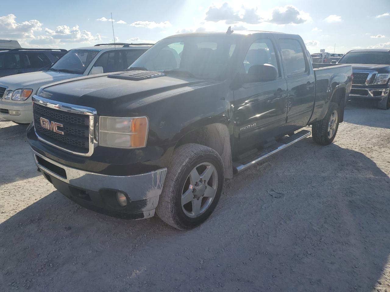 2011 GMC Sierra - Image 1