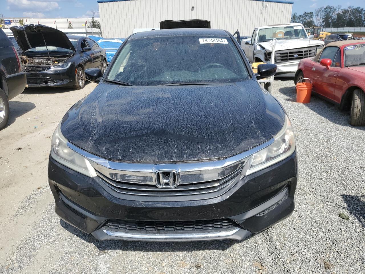 2017 Honda Accord - Image 5