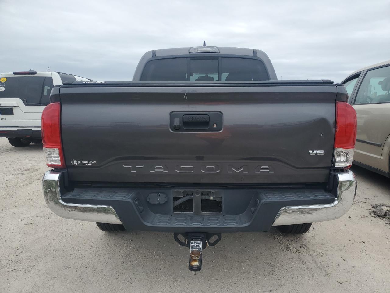 2017 Toyota Tacoma Double Cab VIN: 5TFAZ5CN2HX040324 Lot: 76682334