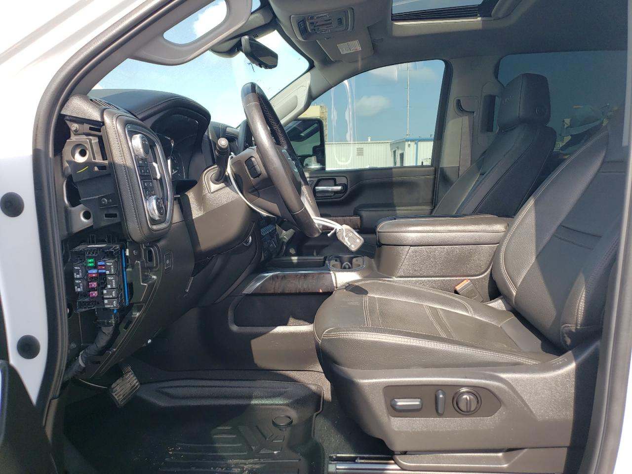 2022 GMC Sierra - Image 7