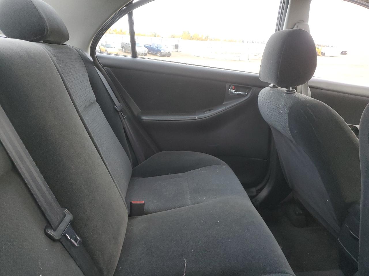 2004 Toyota Corolla - Image 10