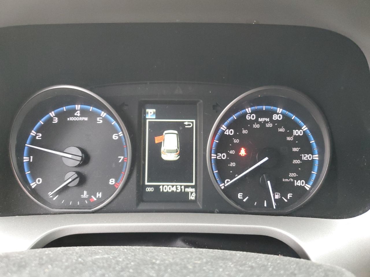 2018 Toyota RAV 4 - Image 9