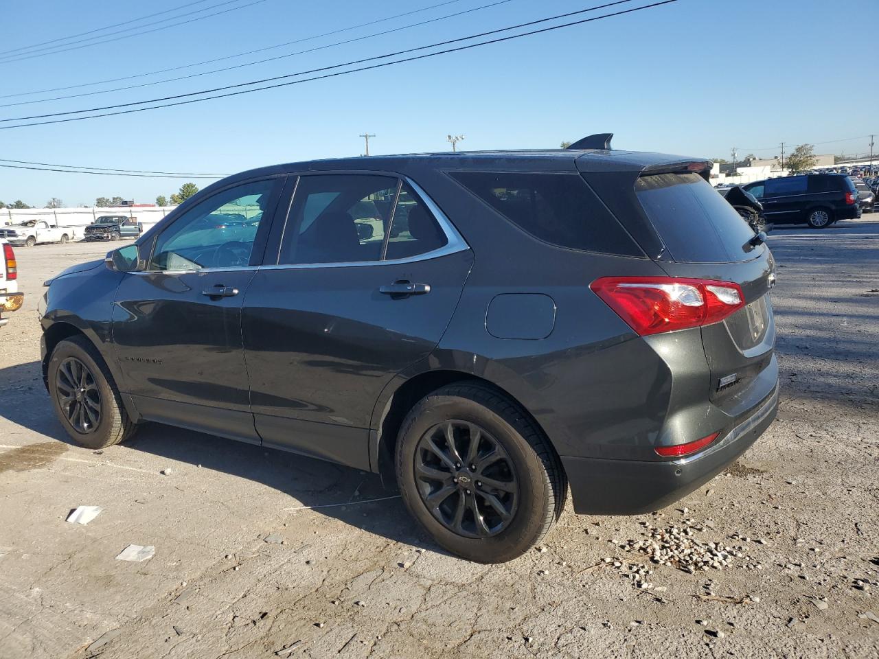 2019 Chevrolet Equinox - Image 2