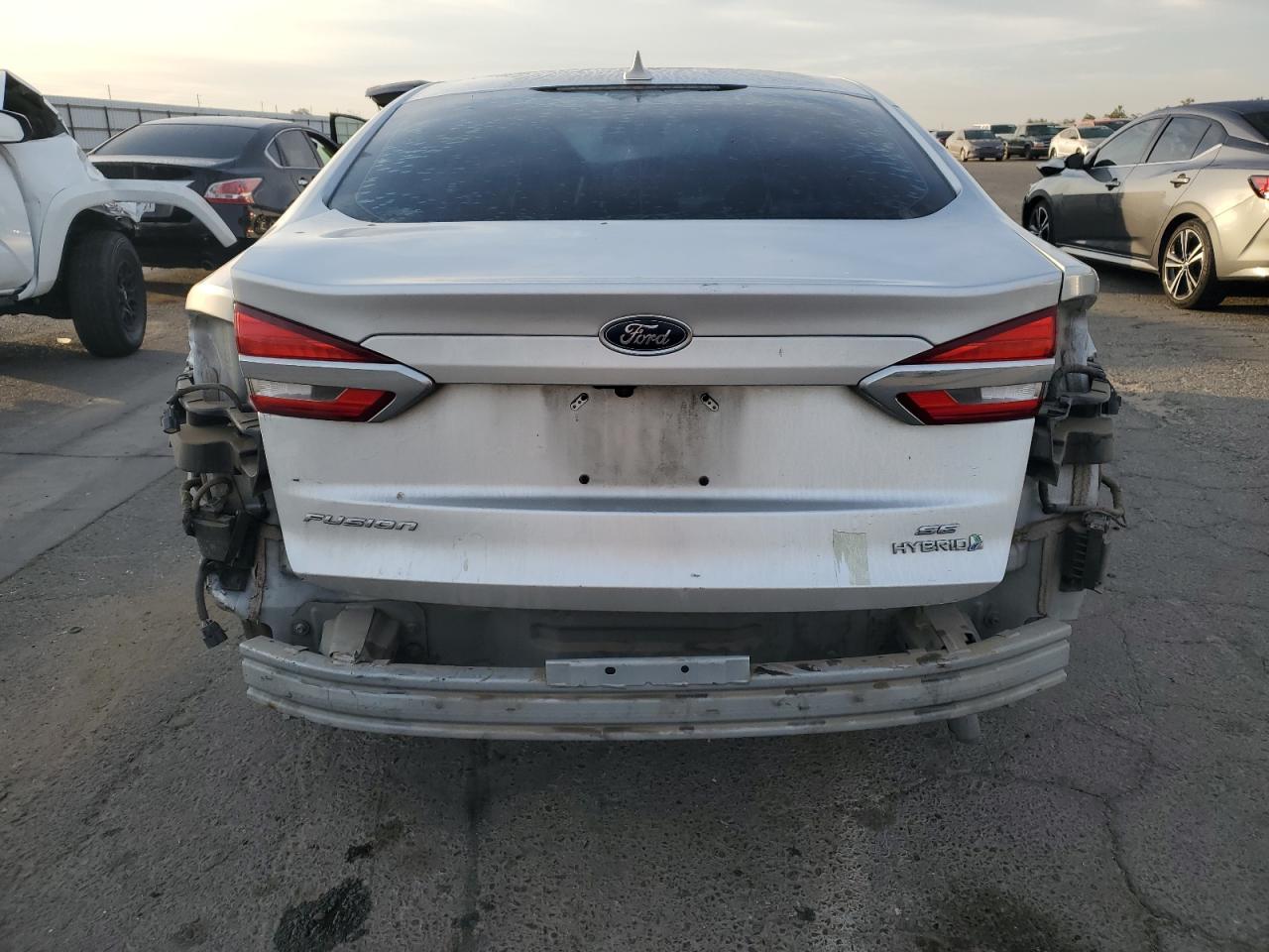 2019 Ford Fusion Se VIN: 3FA6P0LU5KR182663 Lot: 78285214