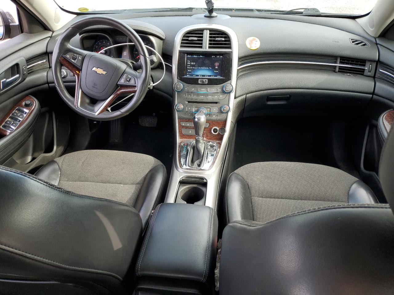 2013 Chevrolet Malibu - Image 8