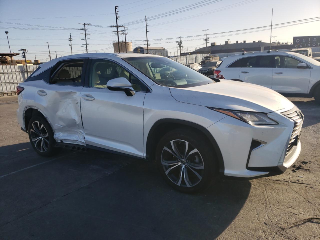 2018 Lexus RX - Image 4