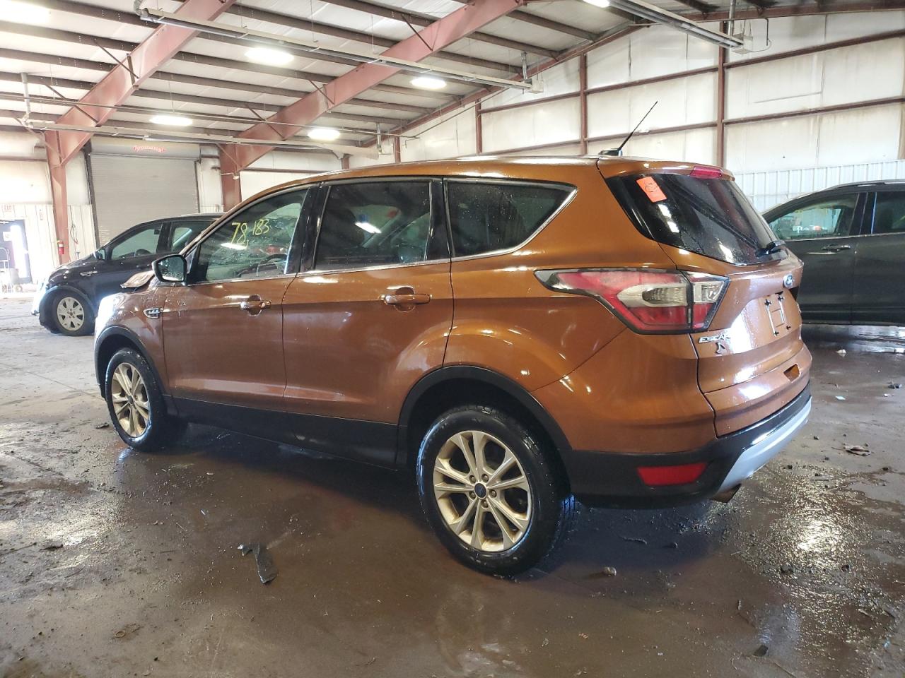 1FMCU9GD2HUA11032 2017 Ford Escape Se