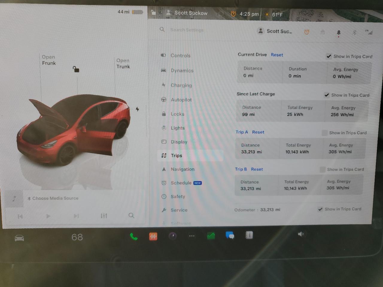 7SAYGDEF2PF585925 2023 Tesla Model Y