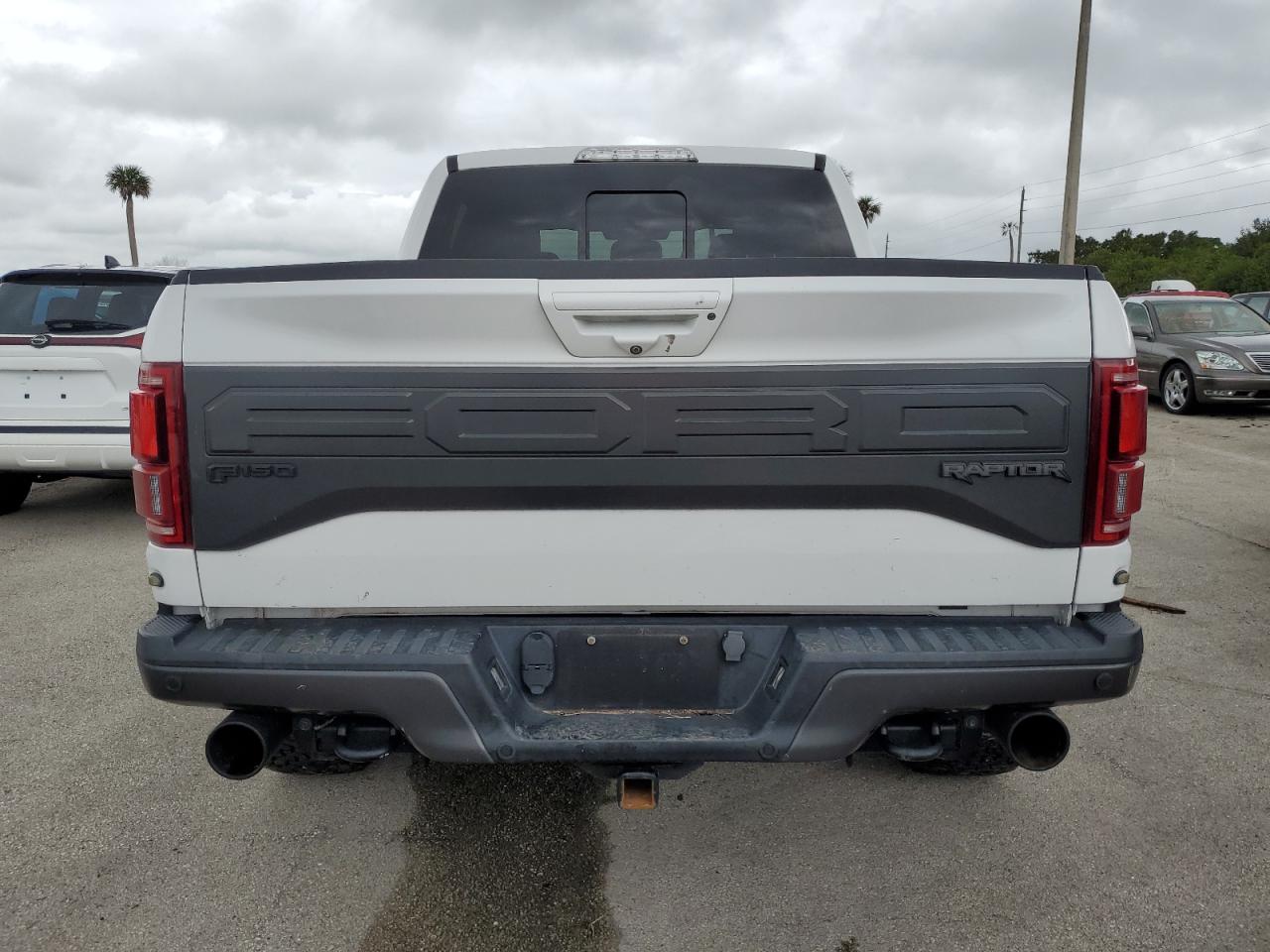 2018 Ford F150 Raptor VIN: 1FTFW1RG7JFD73081 Lot: 74363834