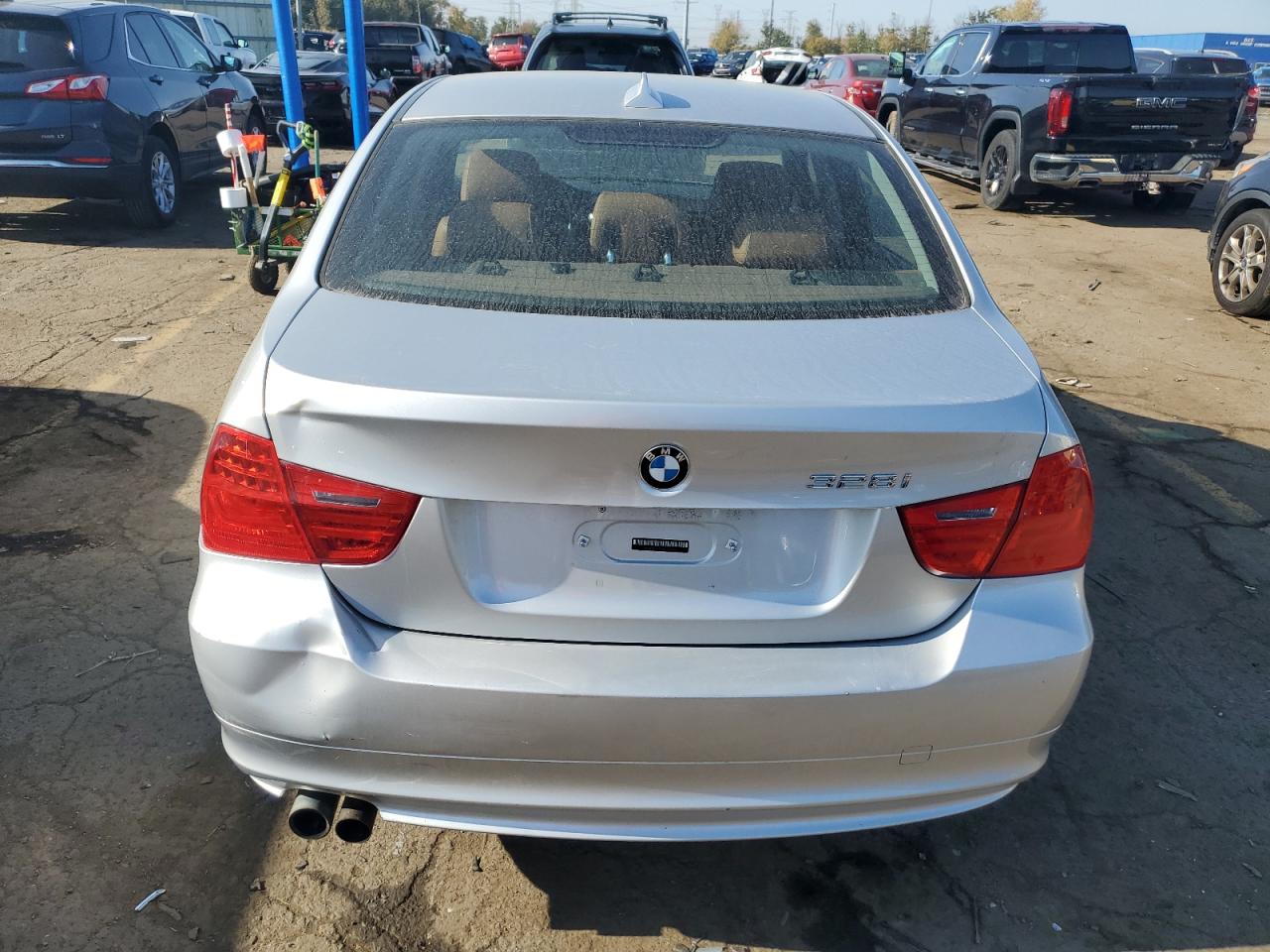 2010 BMW 328 Xi VIN: WBAPK7C53AA459489 Lot: 76685454