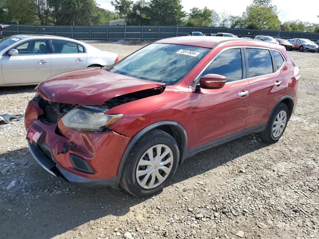 2015 Nissan Rogue - Image 1