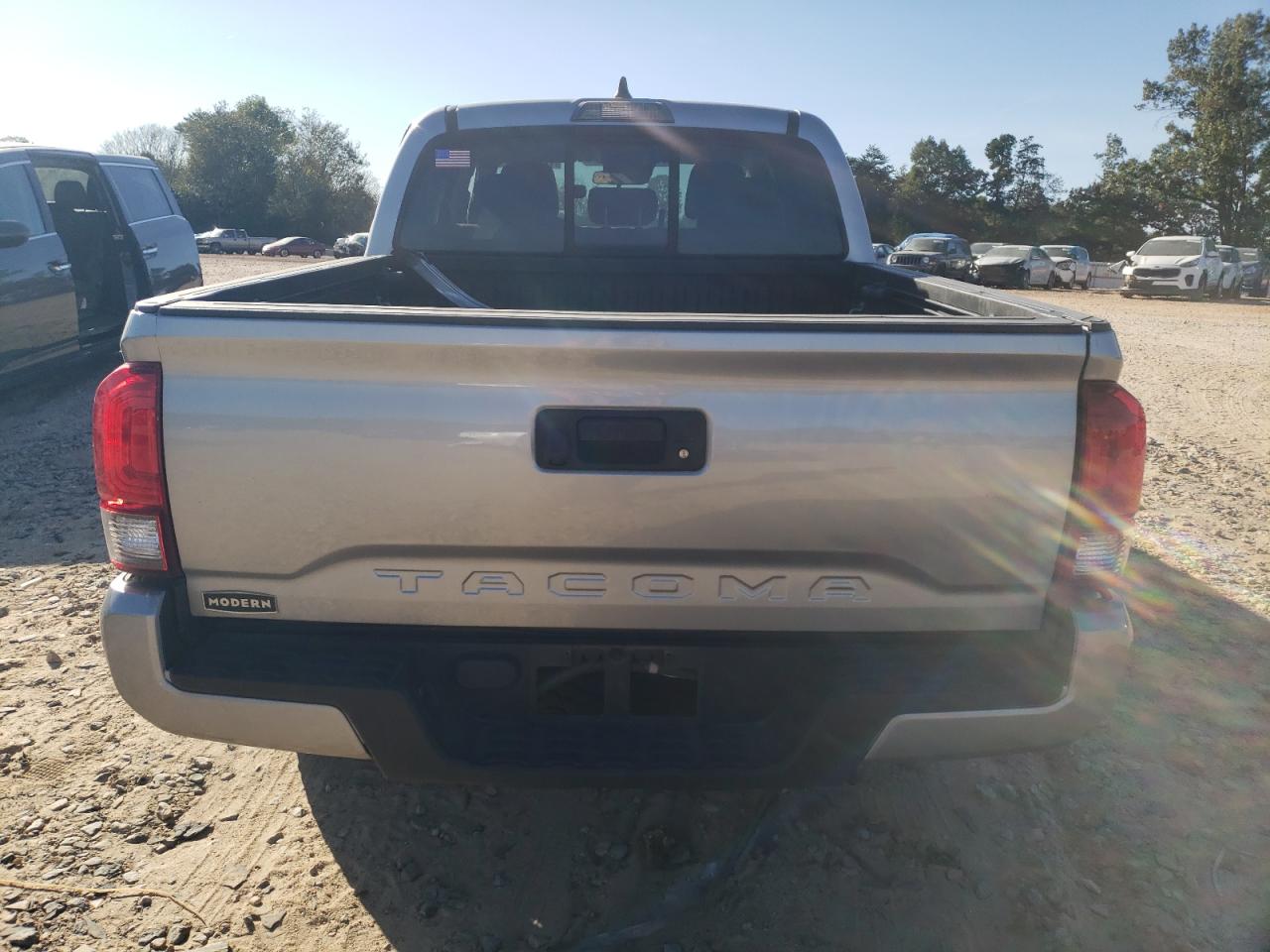 2020 Toyota Tacoma Double Cab VIN: 5TFAX5GN8LX184307 Lot: 76027864