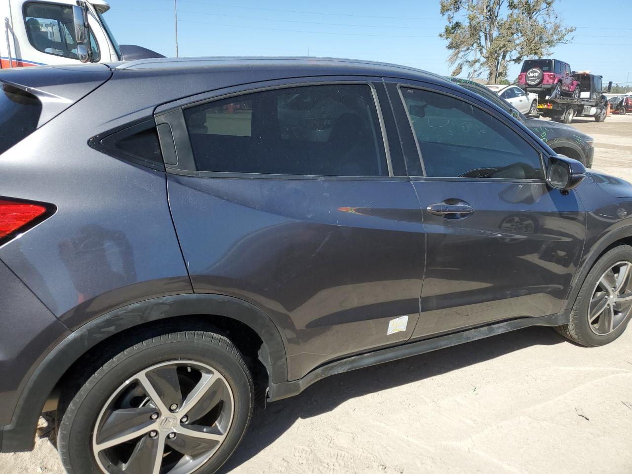 2022 Honda HR-V - Image 13