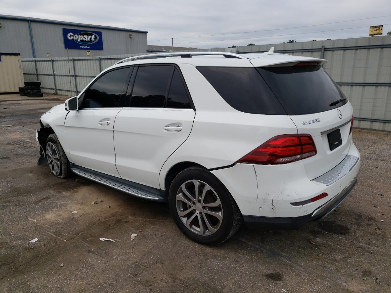 VIN 4JGDA5JB8GA670570 2016 MERCEDES-BENZ GLE-CLASS no.2