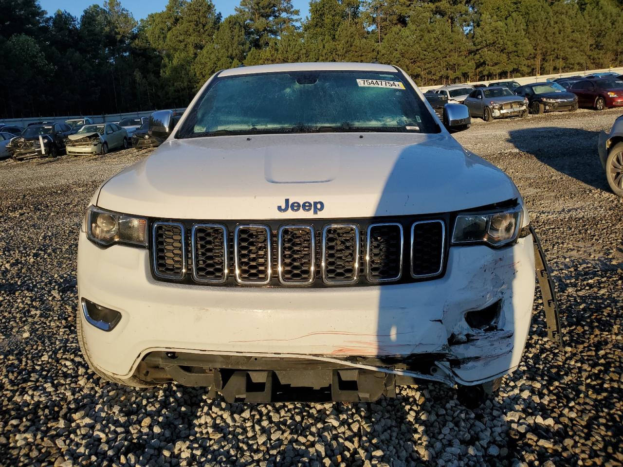 2018 Jeep Grand Cherokee - Image 5