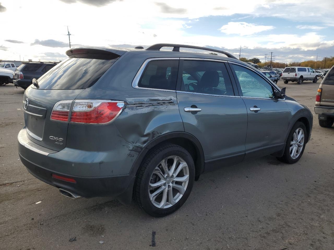 2011 Mazda CX-9 - Image 3