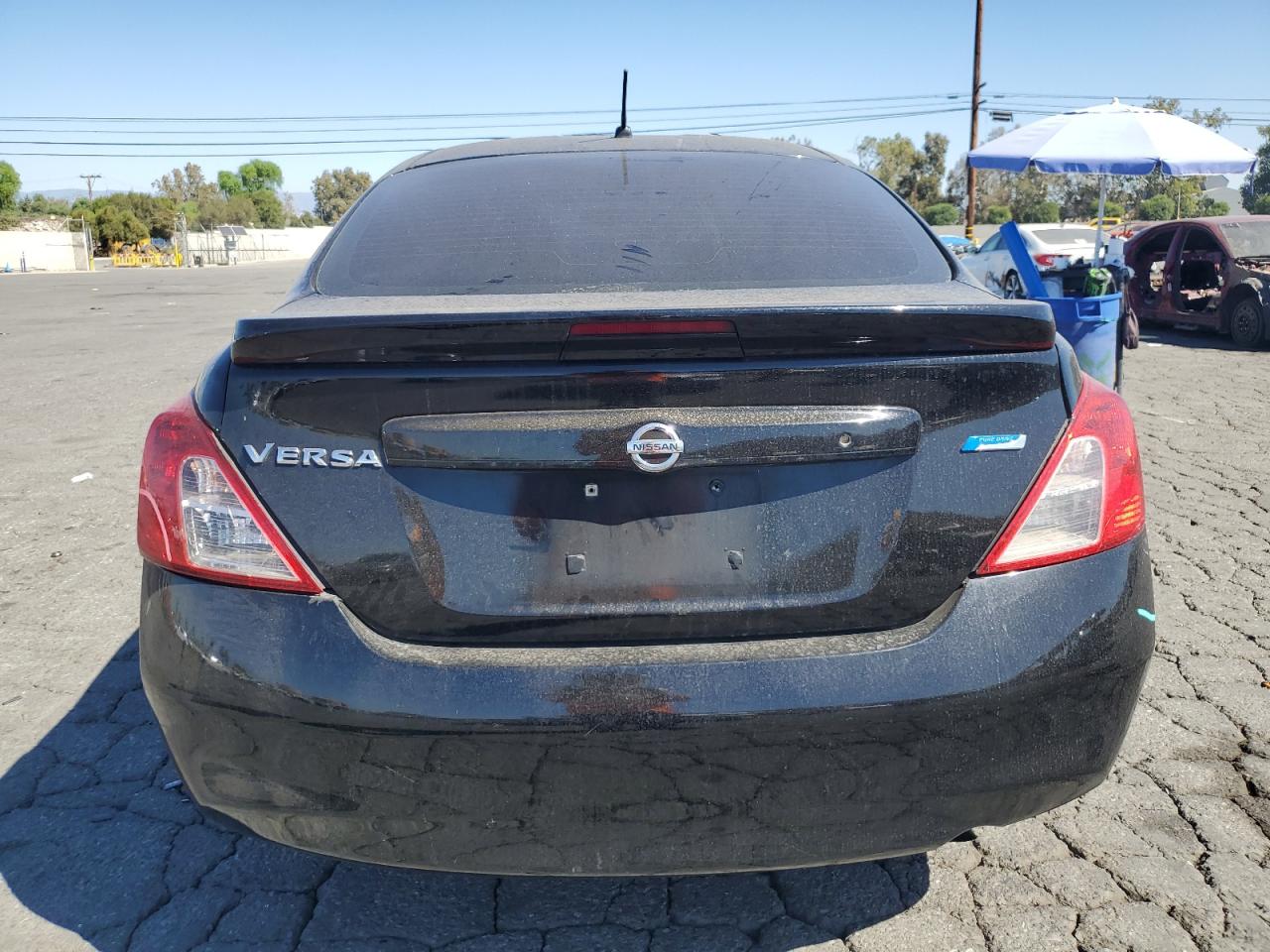 3N1CN7AP7FL828872 2015 Nissan Versa S