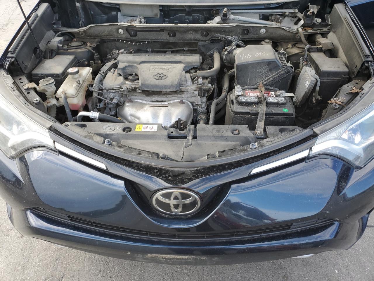 JTMRFREV8HD215953 2017 Toyota Rav4 Xle