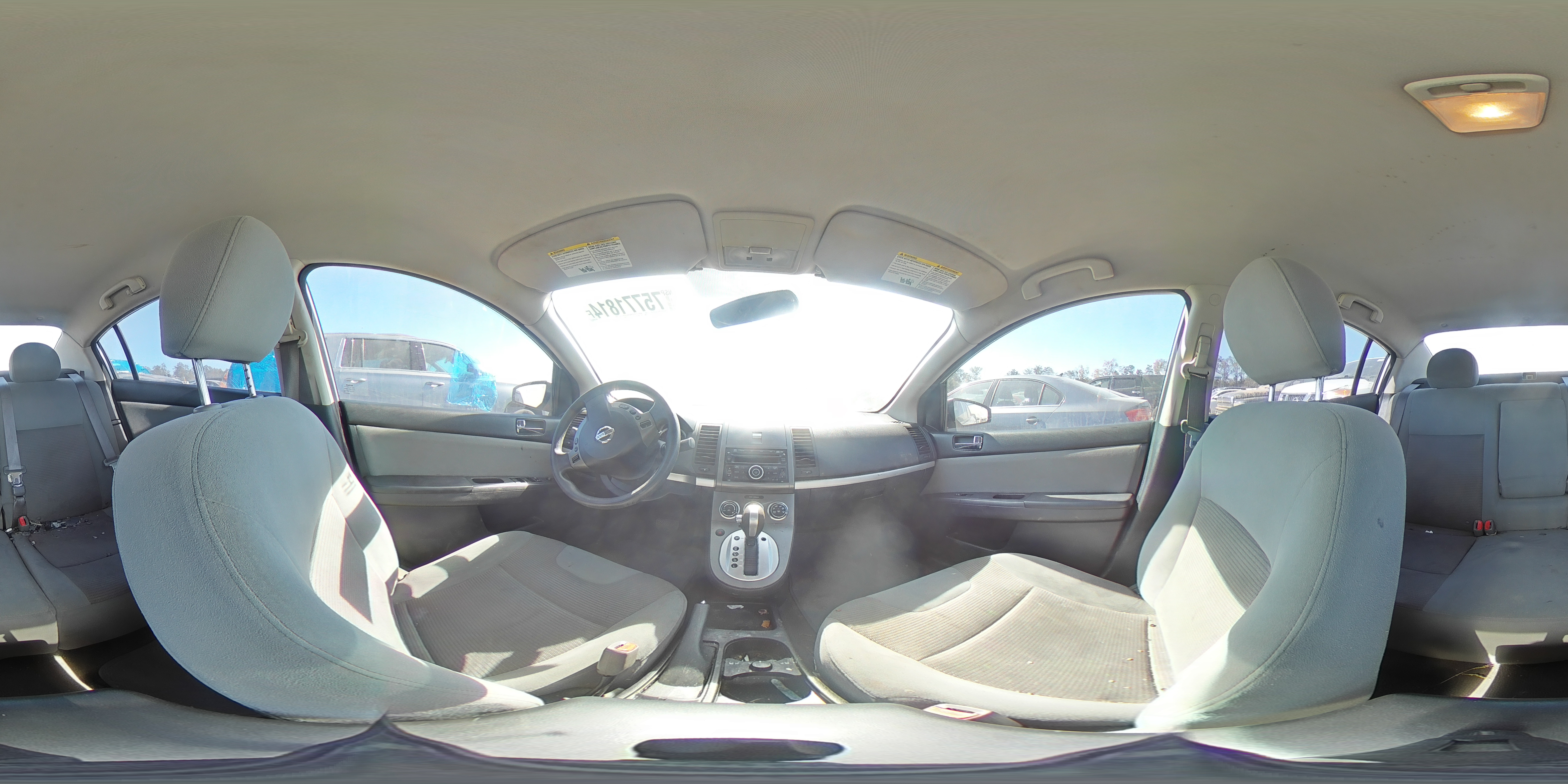 2011 Nissan Sentra - Image 12