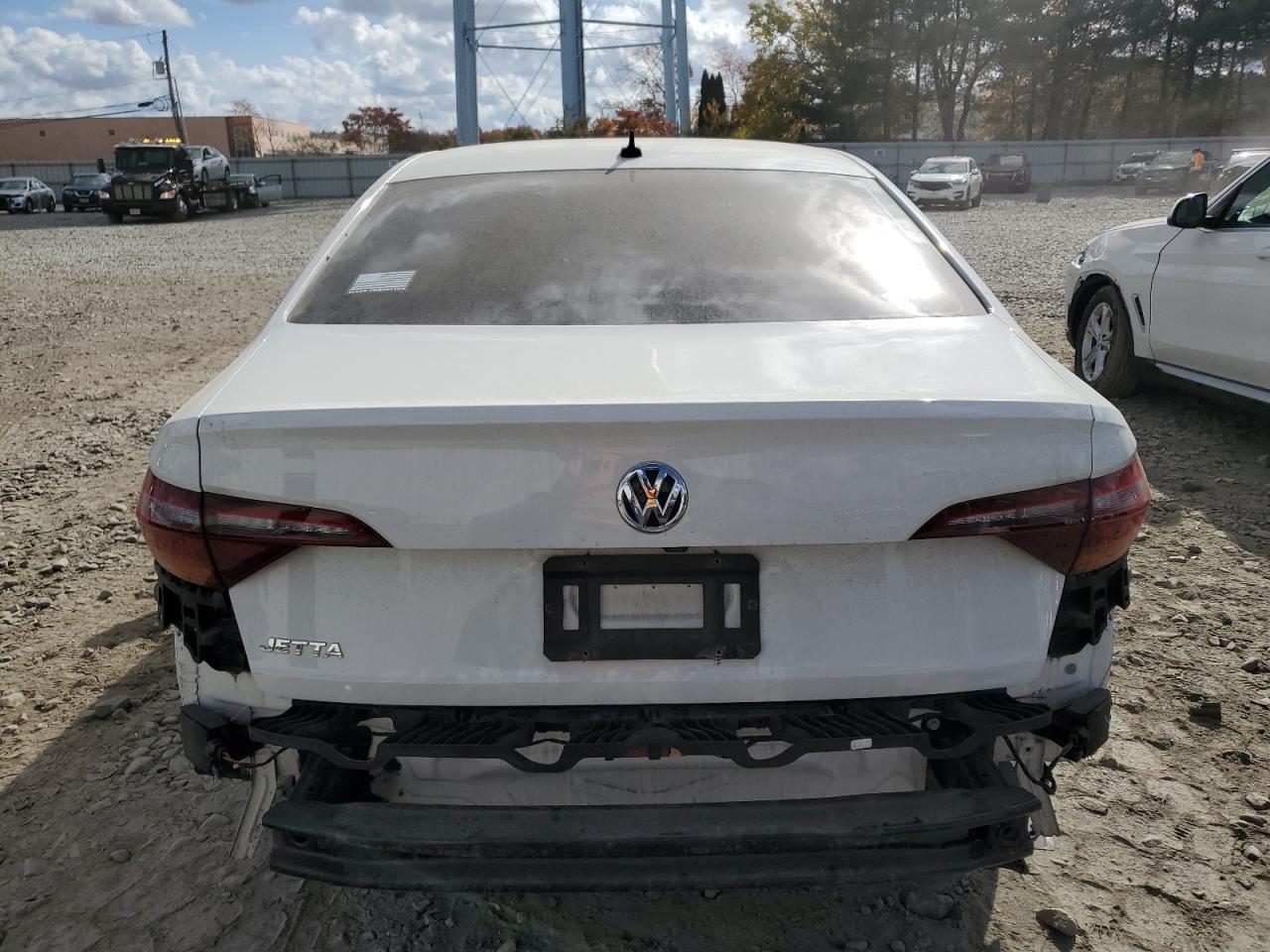 2019 Volkswagen Jetta - Image 6
