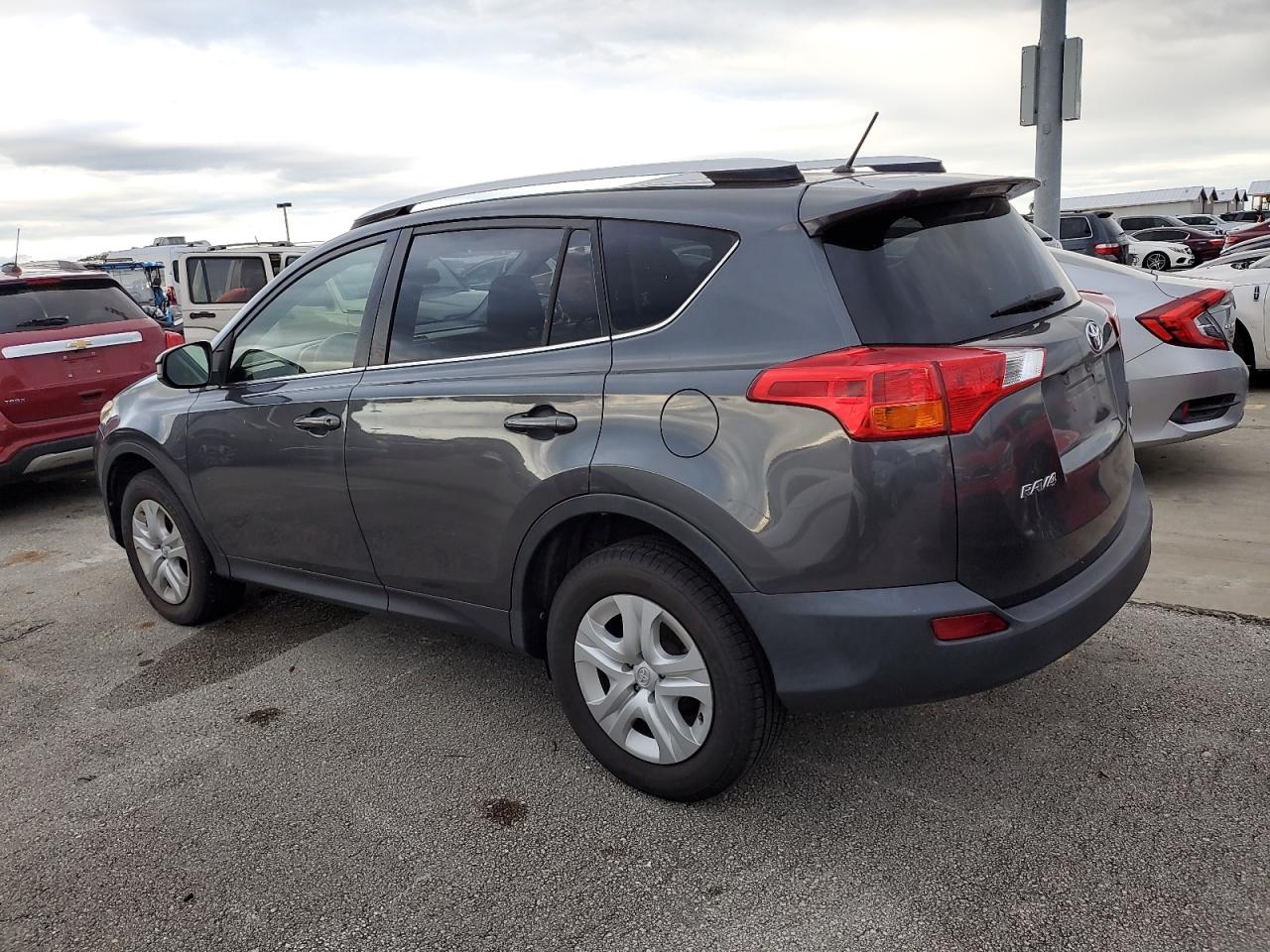 2015 Toyota RAV 4 - Image 2