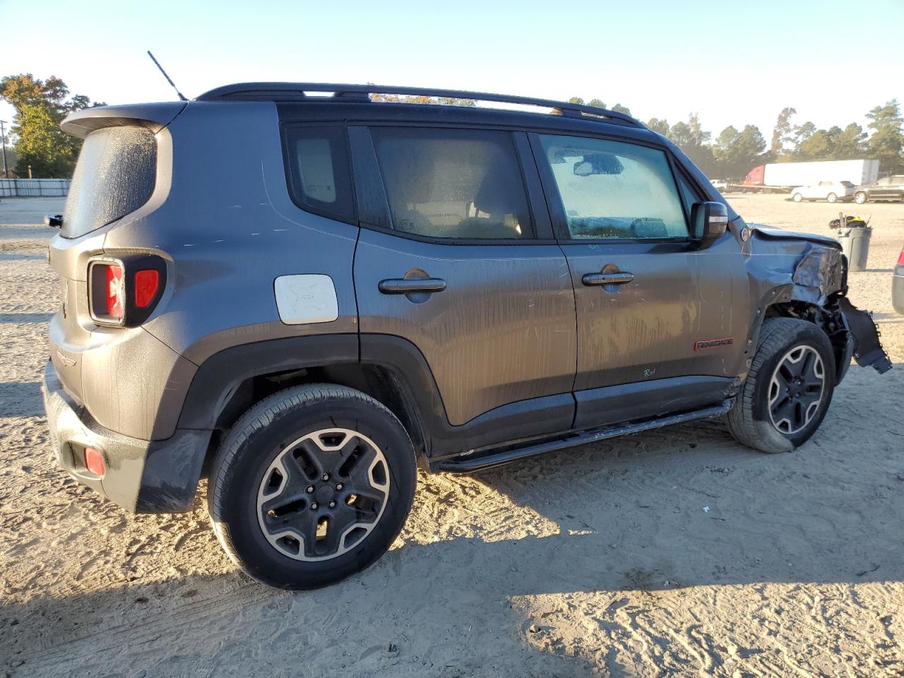 2016 Jeep Renegade Trailhawk VIN: ZACCJBCT7GPD22781 Lot: 77102074