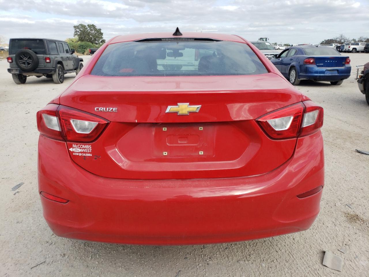 2019 Chevrolet Cruze Ls VIN: 1G1BC5SM5K7122188 Lot: 77351744