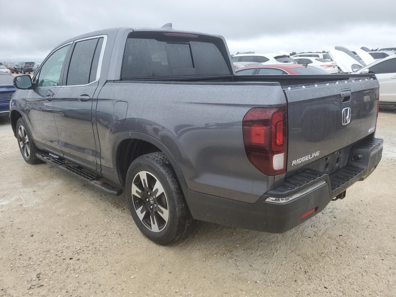 5FPYK3F56LB030912 2018 HONDA RIDGELINE - Image 2