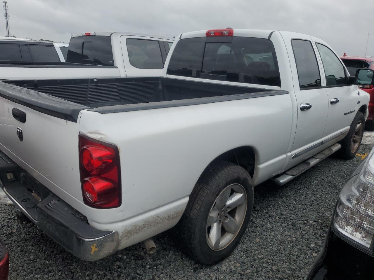 2007 Dodge RAM - Image 3
