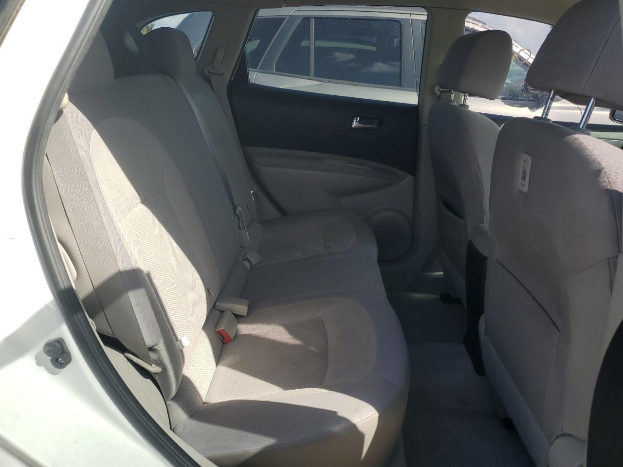2013 Nissan Rogue - Image 11
