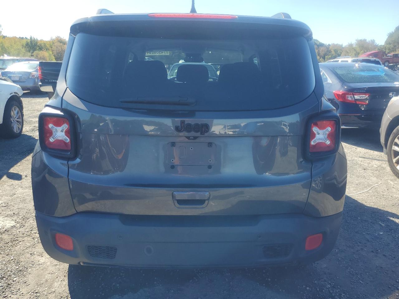 2018 Jeep Renegade Latitude VIN: ZACCJABB8JPG70048 Lot: 74930204