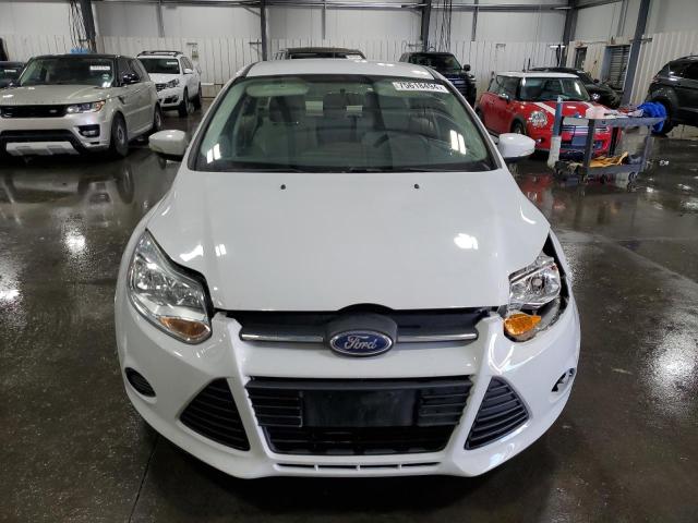  FORD FOCUS 2014 Белы