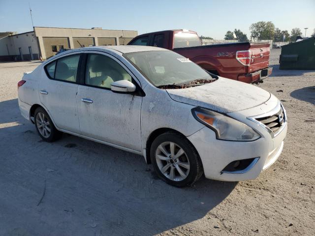  NISSAN VERSA 2015 Biały