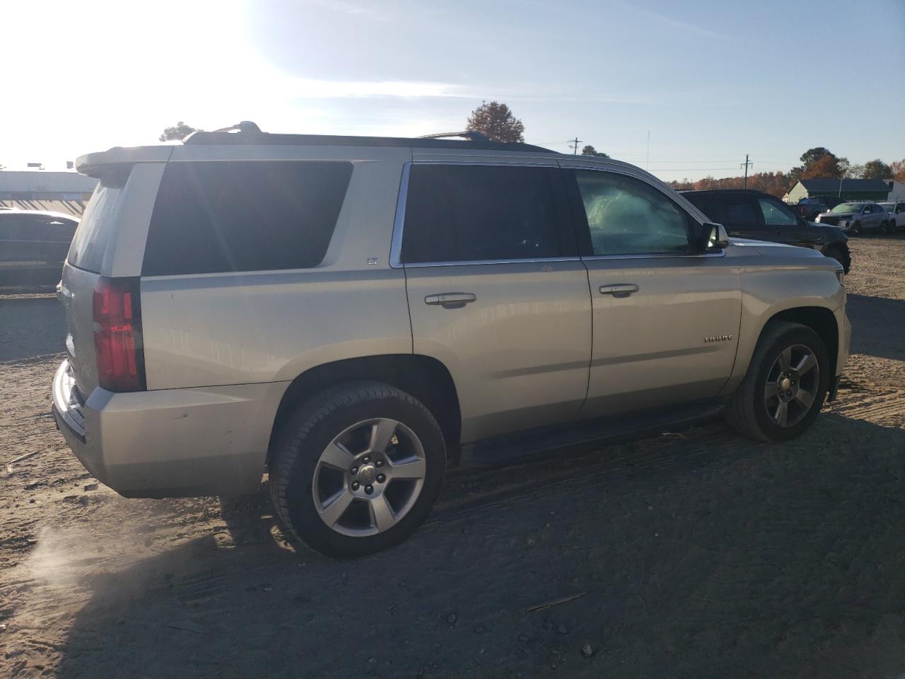 2015 Chevrolet Tahoe K1500 Lt VIN: 1GNSKBKC2FR617725 Lot: 78144074