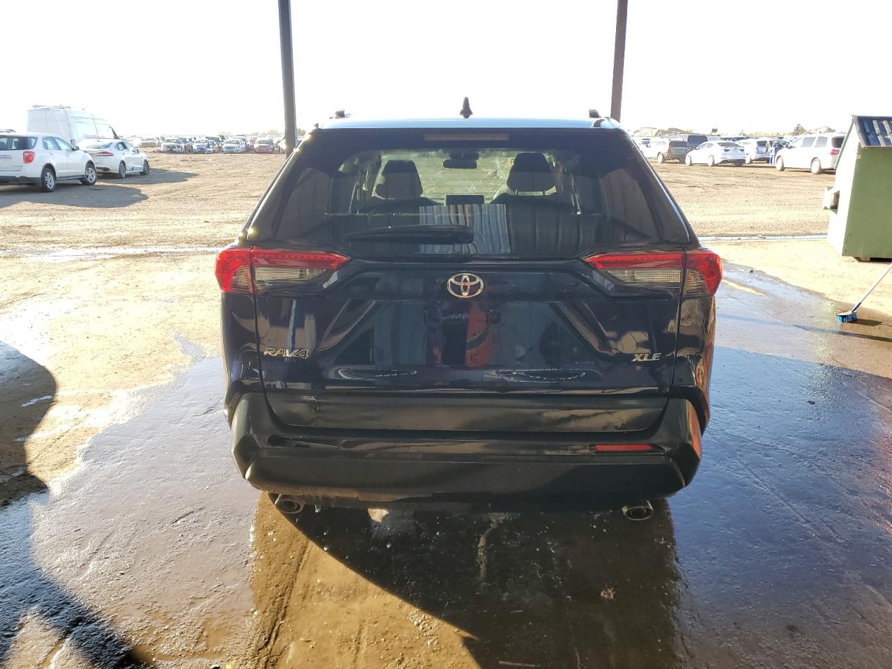 2023 Toyota RAV 4 - Image 6