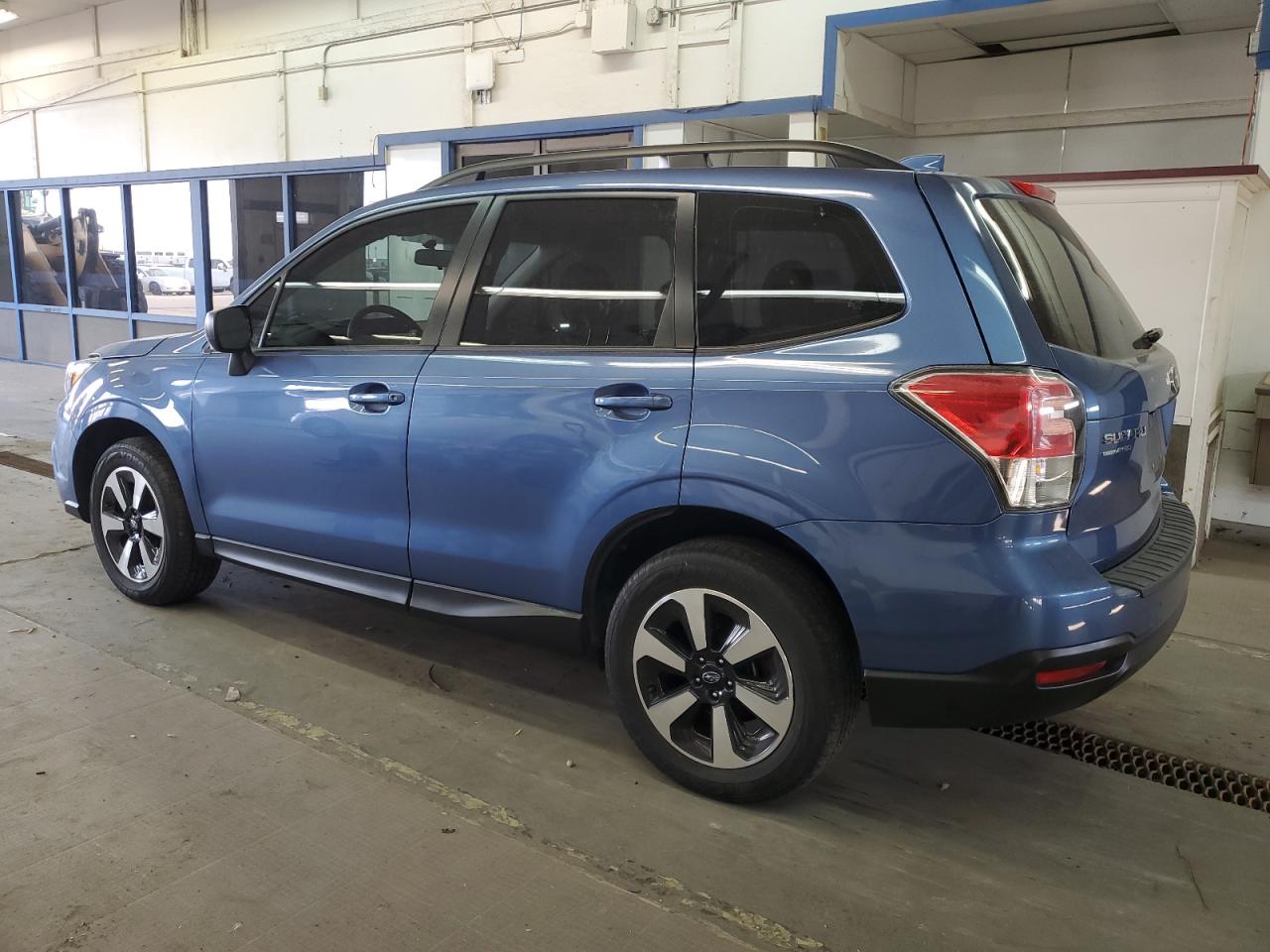 2018 Subaru Forester 2.5I VIN: JF2SJABC0JH438153 Lot: 75915664