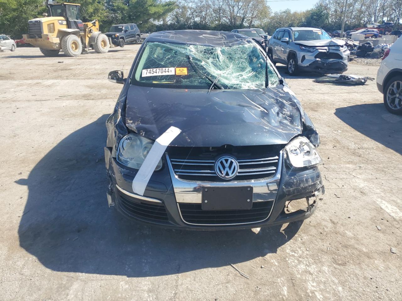 2010 Volkswagen Jetta - Image 5