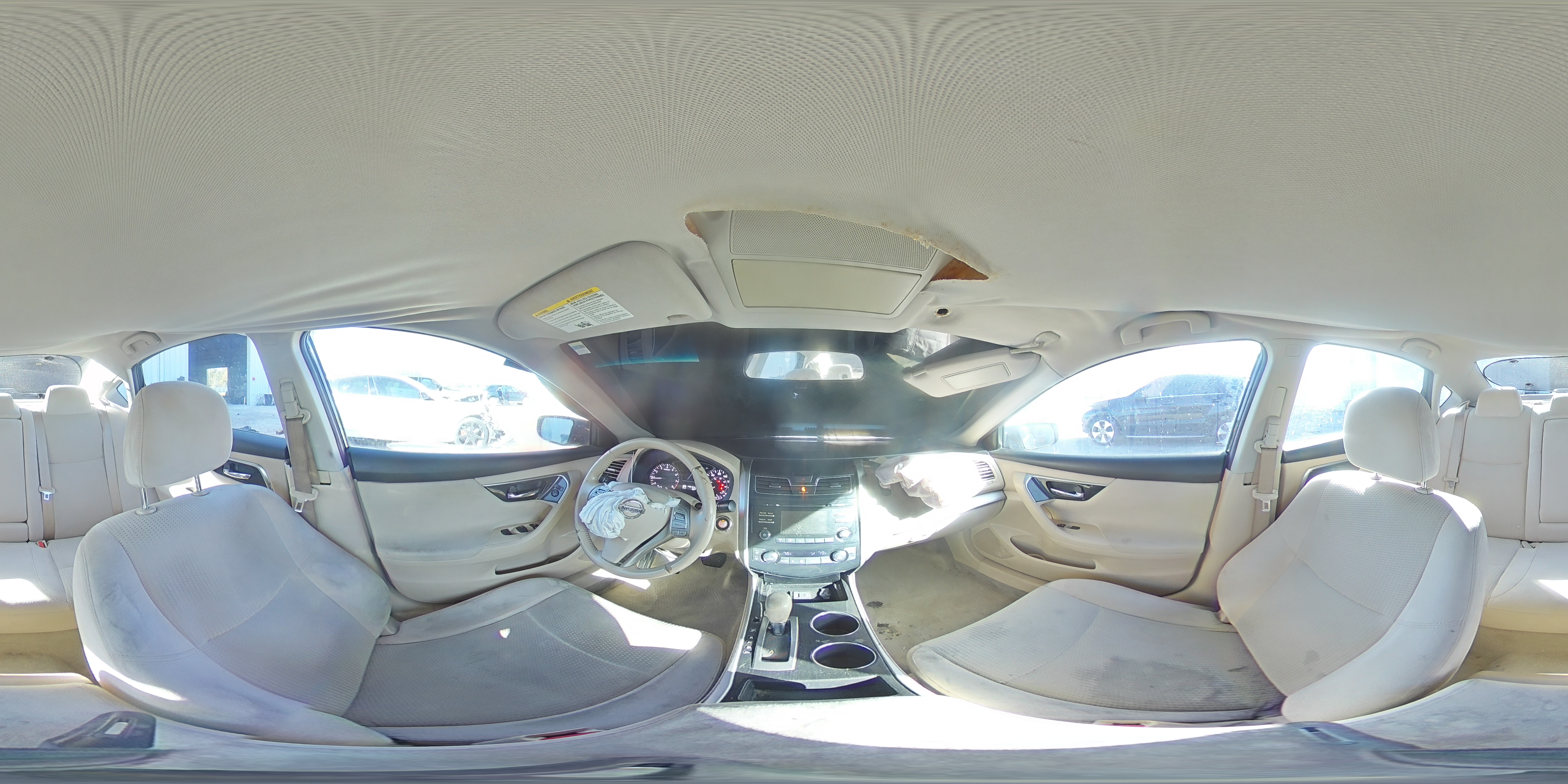 2014 Nissan Altima - Image 14