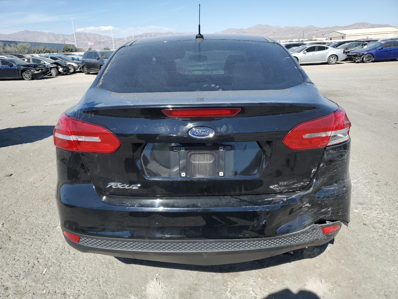 2017 Ford Focus Se VIN: 1FADP3F23HL303958 Lot: 76343674