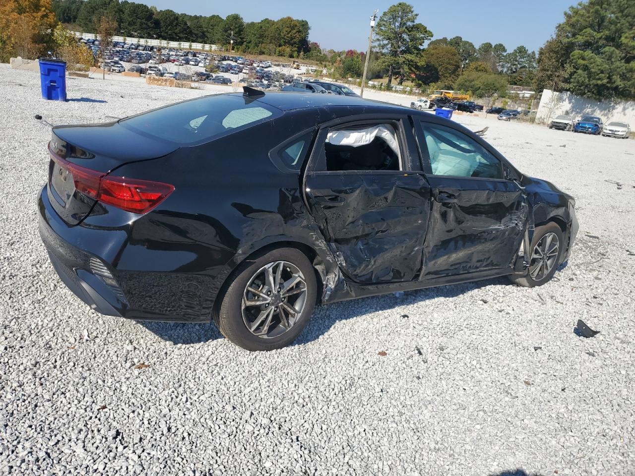 2023 Kia Forte - Image 3