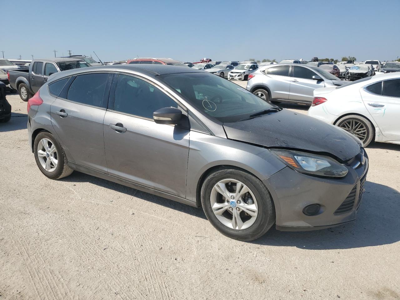 VIN 1FADP3K23DL141572 2013 FORD FOCUS no.4