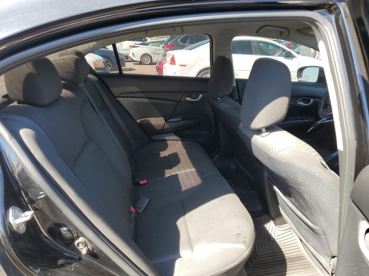 2015 Honda Civic - Image 10