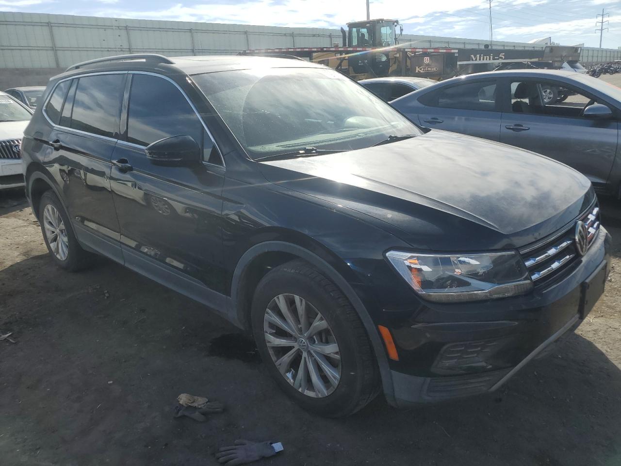 2019 Volkswagen Tiguan - Image 4