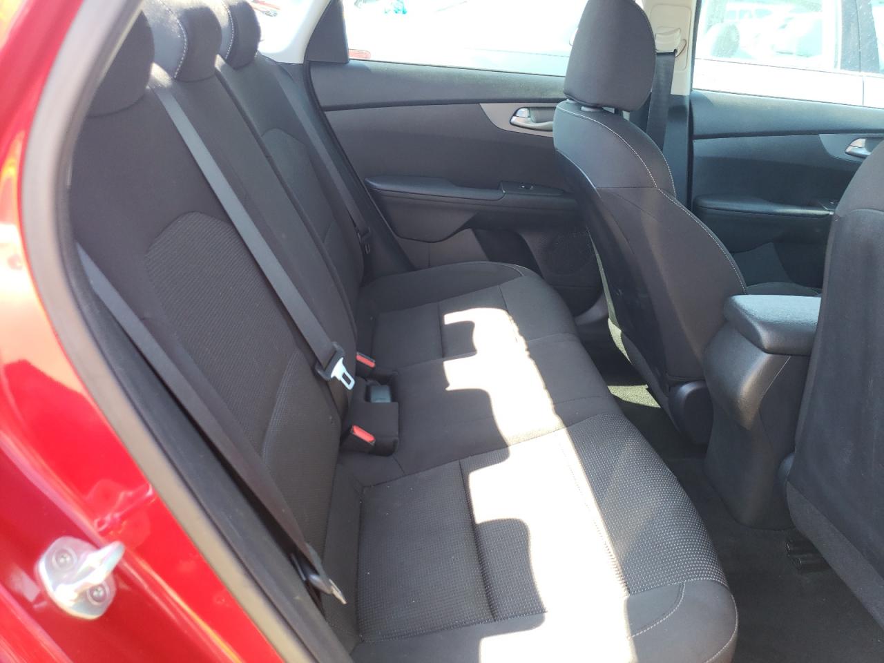 2019 Kia Forte - Image 10