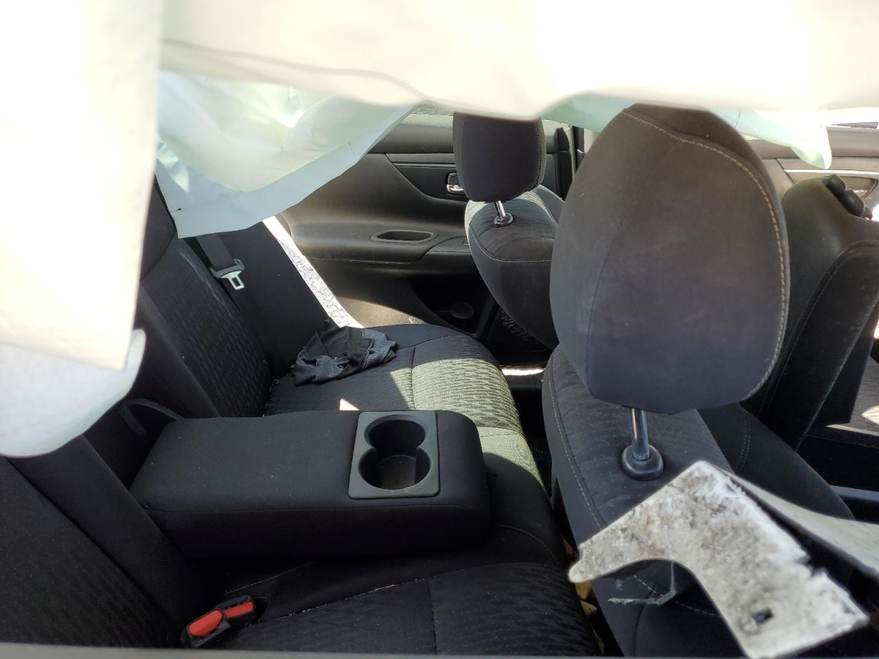 2017 Nissan Altima - Image 10