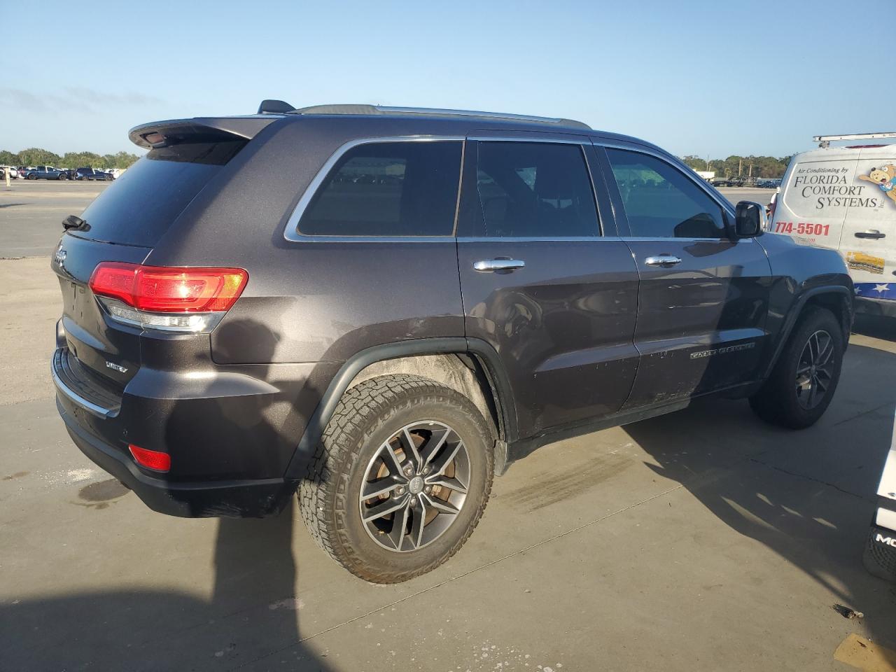 2017 Jeep Grand Cherokee Limited VIN: 1C4RJEBG7HC915479 Lot: 77131344