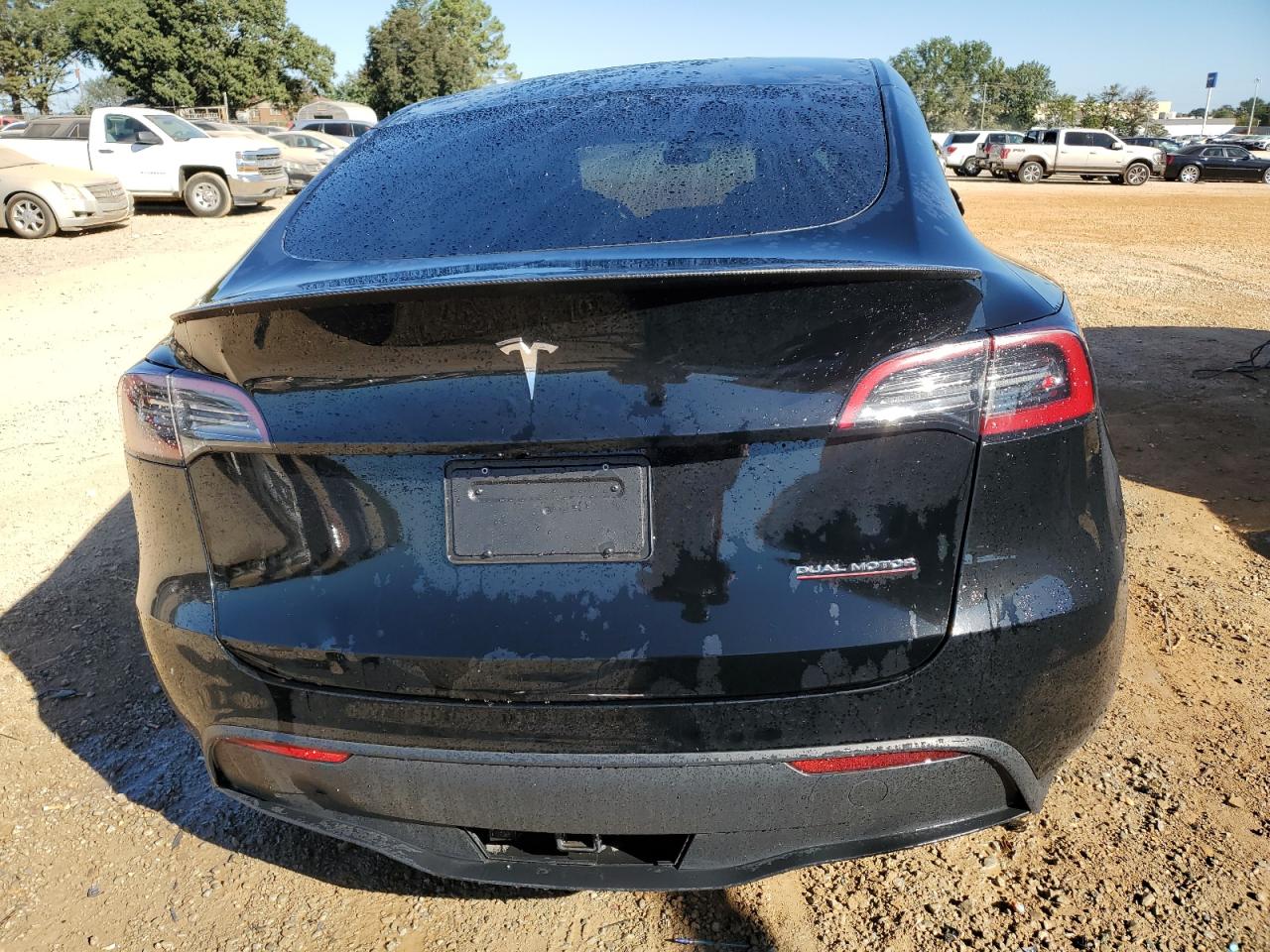 7SAYGDEF2PF765941 2023 Tesla Model Y