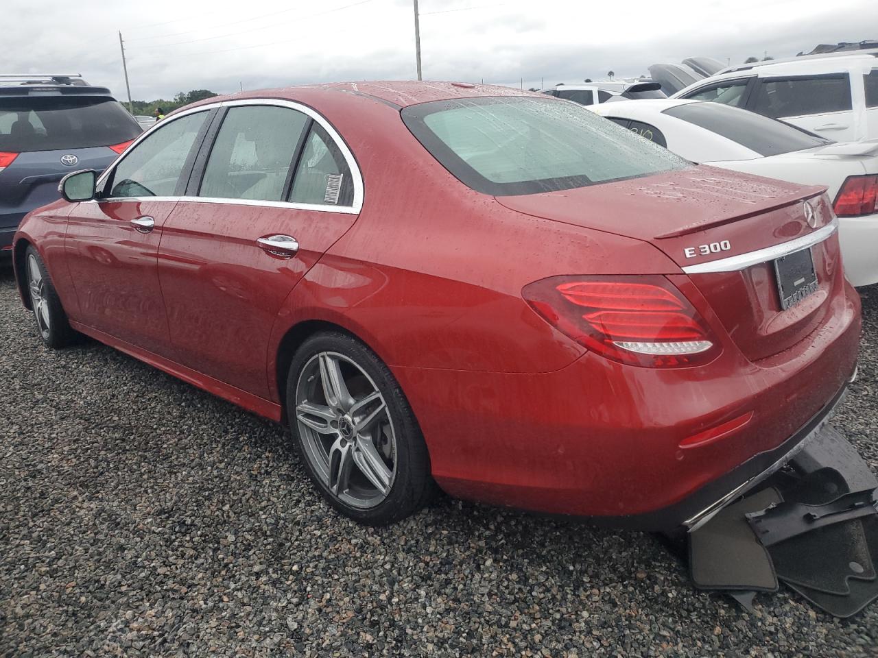 WDDZF4JB2KA587608 2019 MERCEDES-BENZ E CLASS - Image 2